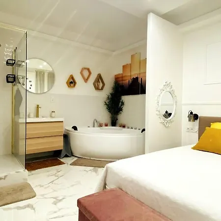 Lotus - Equipe, Balneo, Wi-fi, Hypercentre *